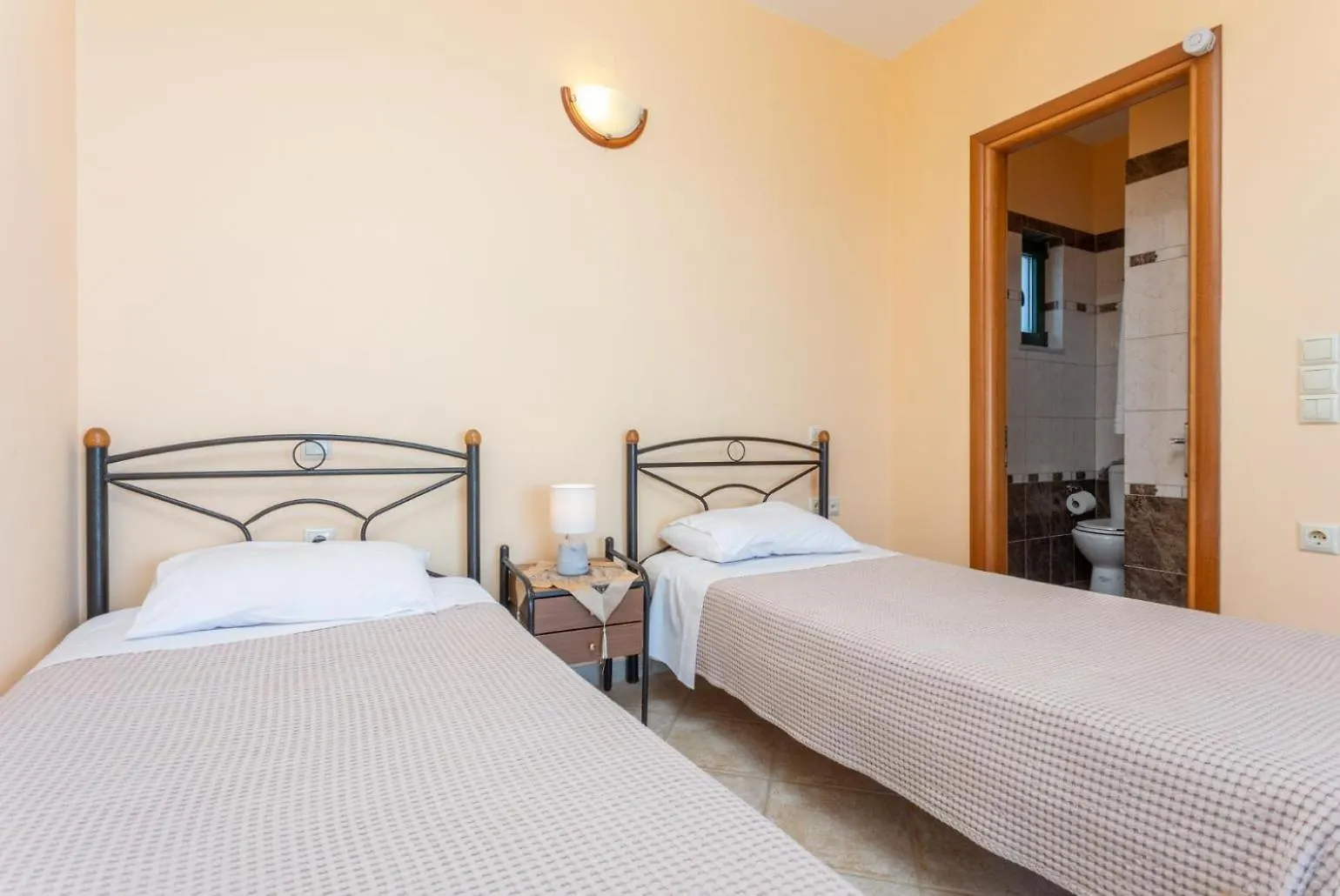 Villa Valio Drapanítika
